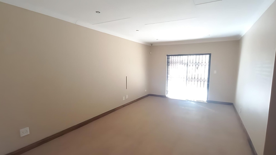 To Let 2 Bedroom Property for Rent in Wilkoppies North West